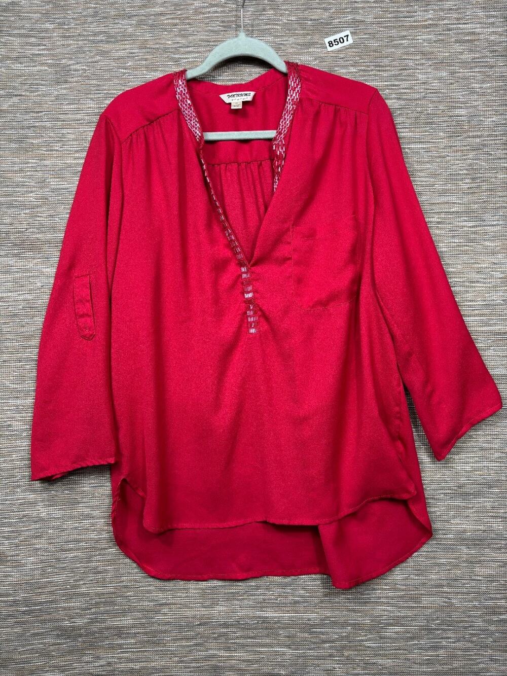 Tantrums Blouse Womens Size 1X Red Long Roll Tab Sleeve V-Neck Beaded Applique